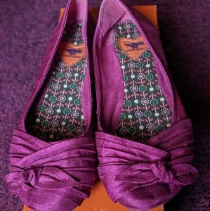 Rocket Dog magenta flats